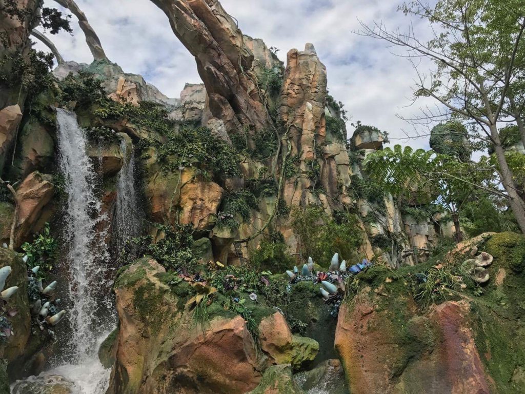 6 Reasons to Visit Disney's Pandora - The World of Avatar