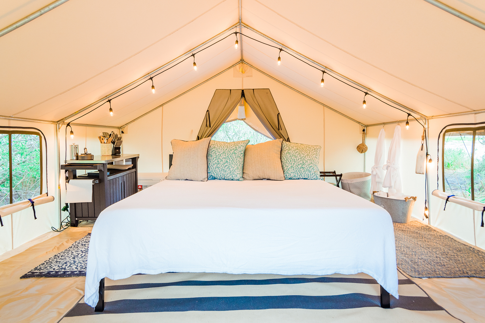 7 Unique & Glamorous Glamping Destinations in the South, U.S.A.