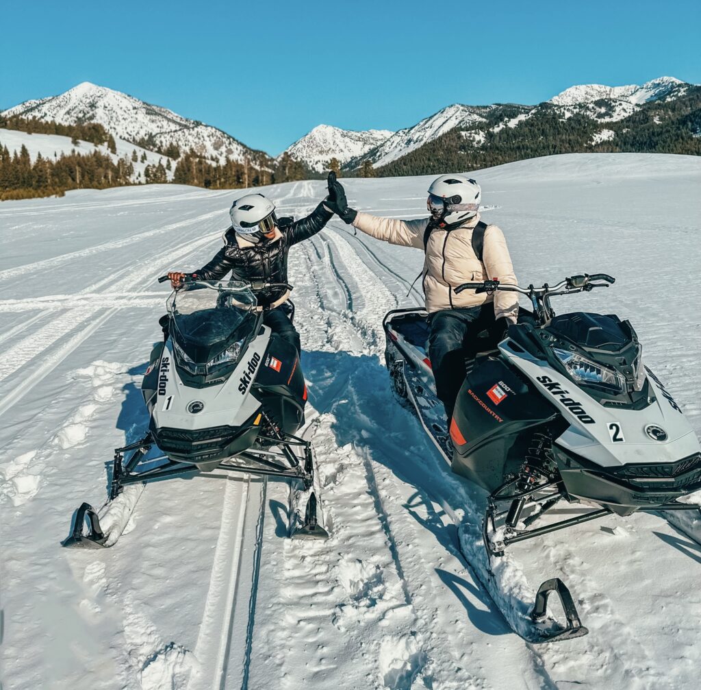 Snowmobiling as a first-timer with Unchartered Society