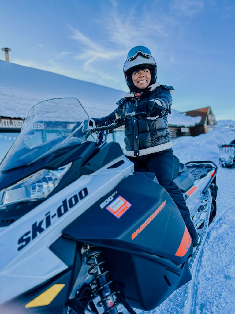 Snowmobiling as a first-timer with Unchartered Society